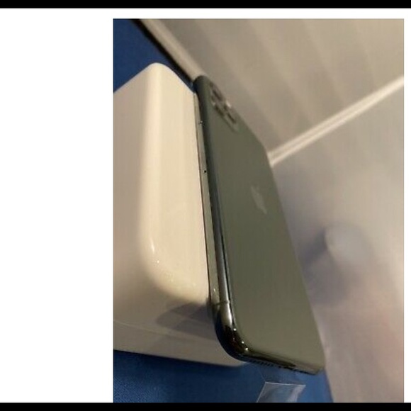 iPhone - Picture 6 of 6